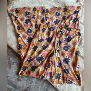 Floral flare pants